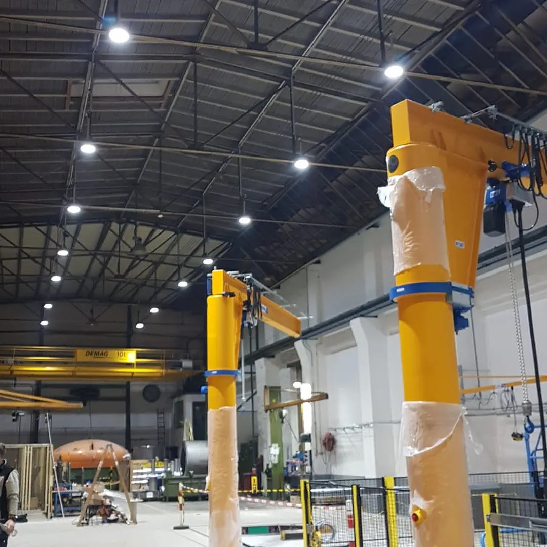 Verarbeitungsanlage mit energieeffizienter LED Beleuchtung